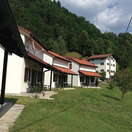 Villa Vila Noblesa Most na Soči Exterior foto